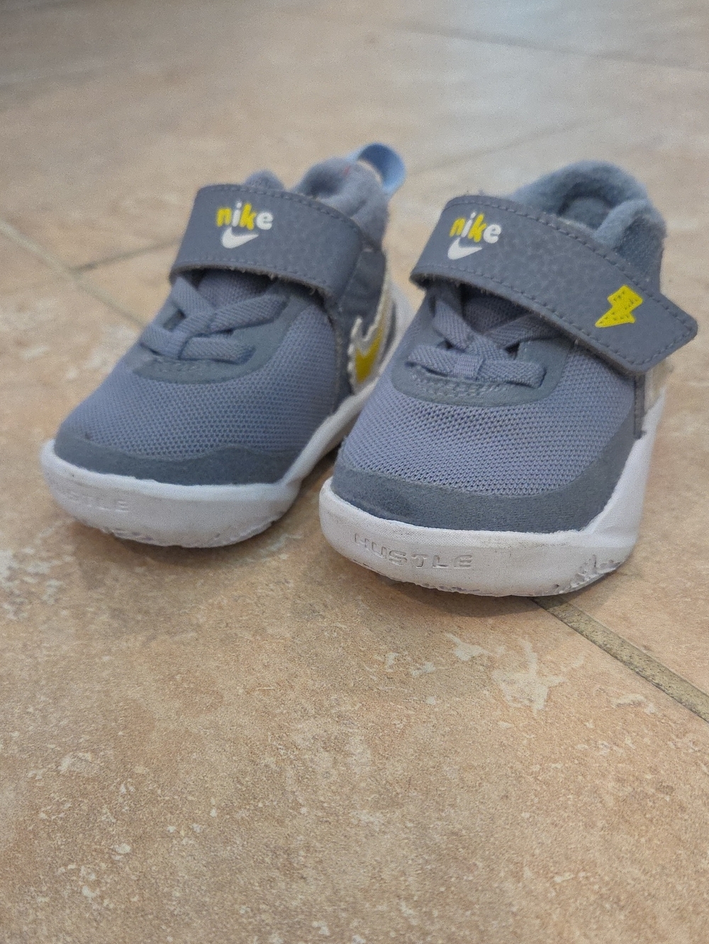 Nike Baby Gray and Yellow Lightning Velcro Sneakers